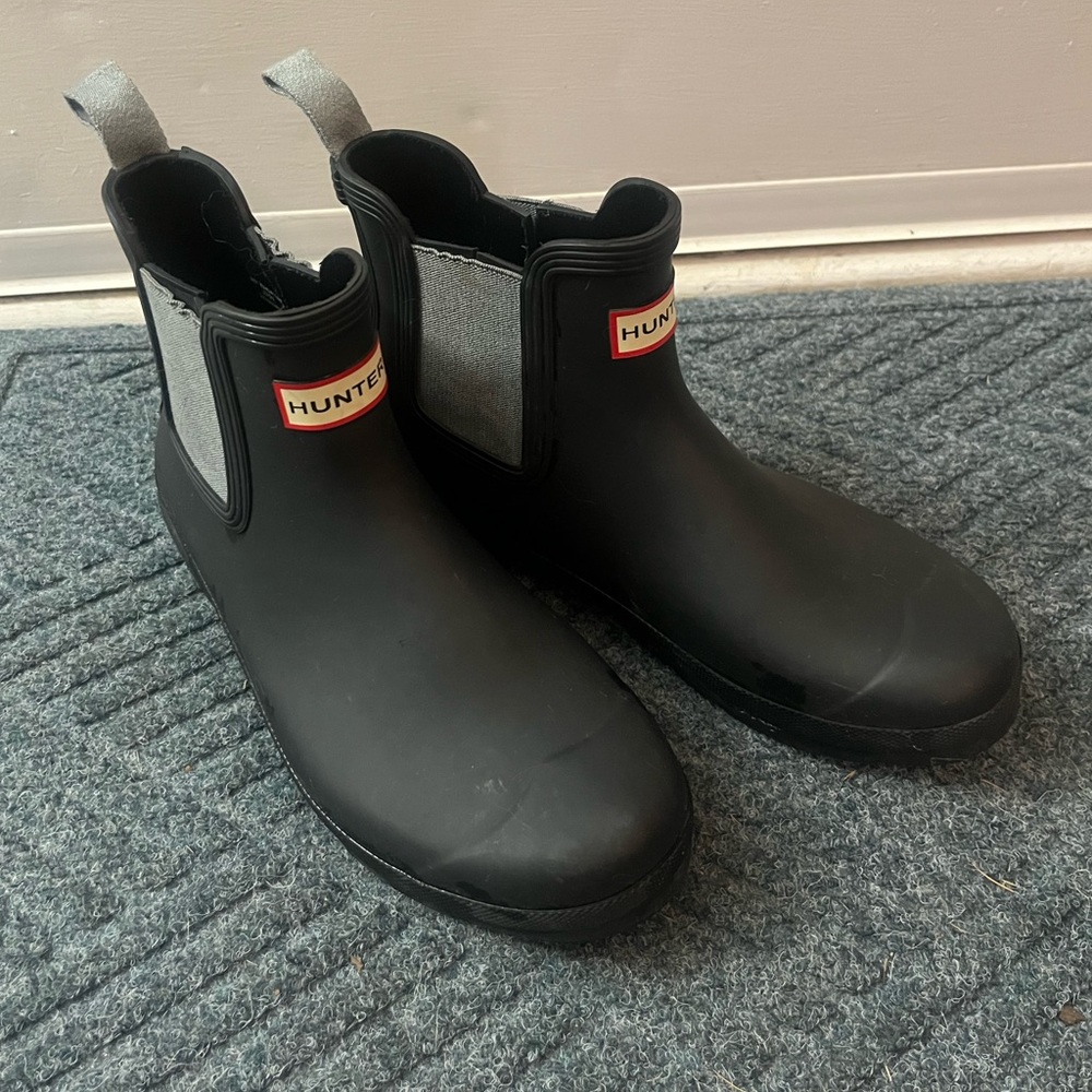 Hunter Chelsea Rain Boot- Original Waterproof
